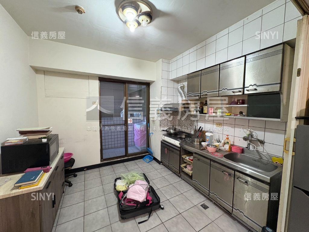 中山醫溫馨美兩房房屋室內格局與周邊環境