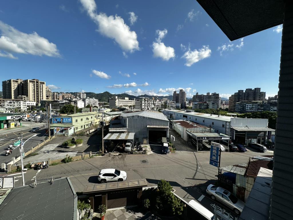 樂章邊間景觀兩房車位房屋室內格局與周邊環境