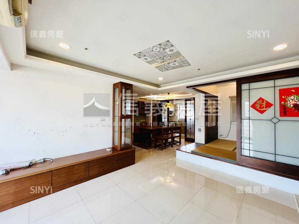 南方翡翠就是這間房屋室內格局與周邊環境