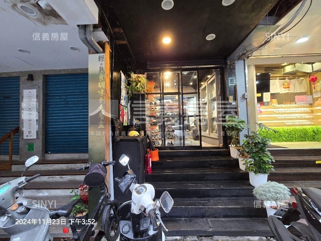 南京巨蛋△角窗邊間店面房屋室內格局與周邊環境
