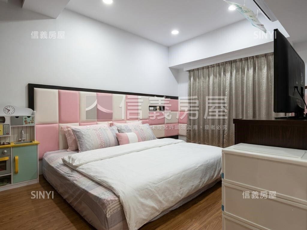 中正香榭鋼骨庭院三房坡平房屋室內格局與周邊環境