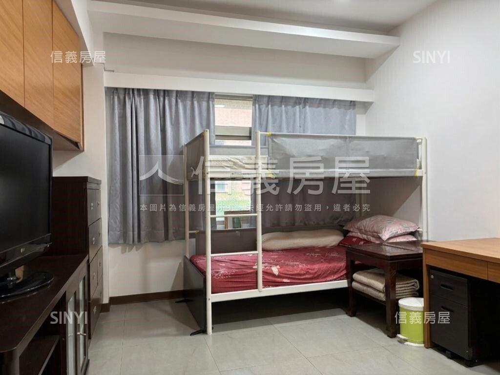 中正香榭鋼骨庭院三房坡平房屋室內格局與周邊環境