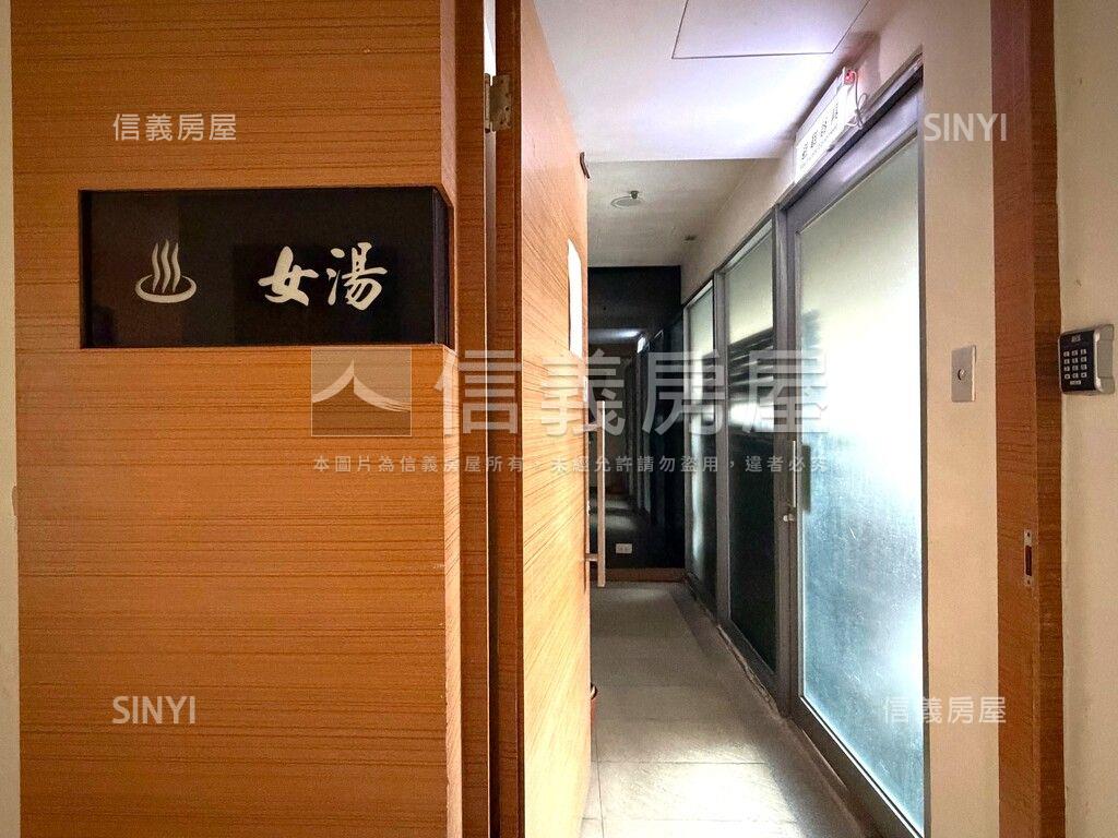 中正香榭鋼骨庭院三房坡平房屋室內格局與周邊環境