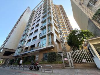 中正香榭鋼骨庭院三房坡平