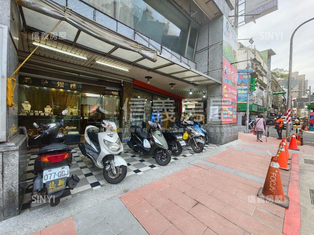 中正路小資店面房屋室內格局與周邊環境