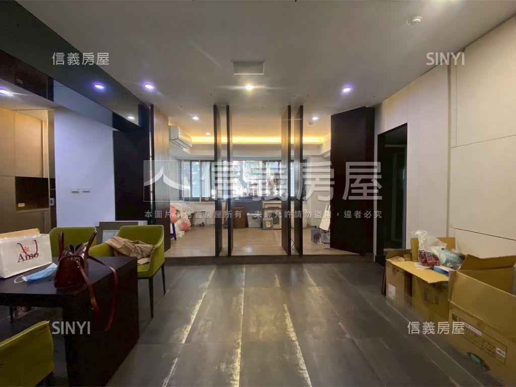 三采企業大樓角間大店面房屋室內格局與周邊環境
