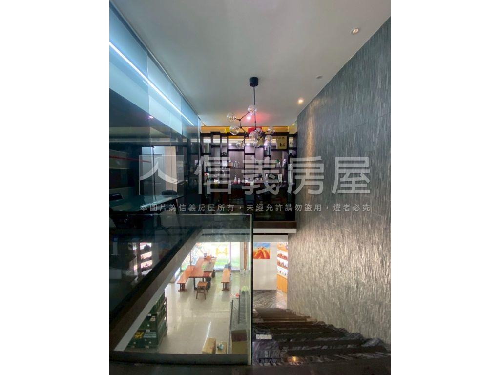 三采企業大樓角間大店面房屋室內格局與周邊環境