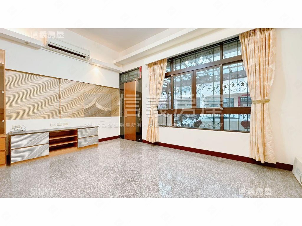 十期近東山路四房庭院別墅房屋室內格局與周邊環境