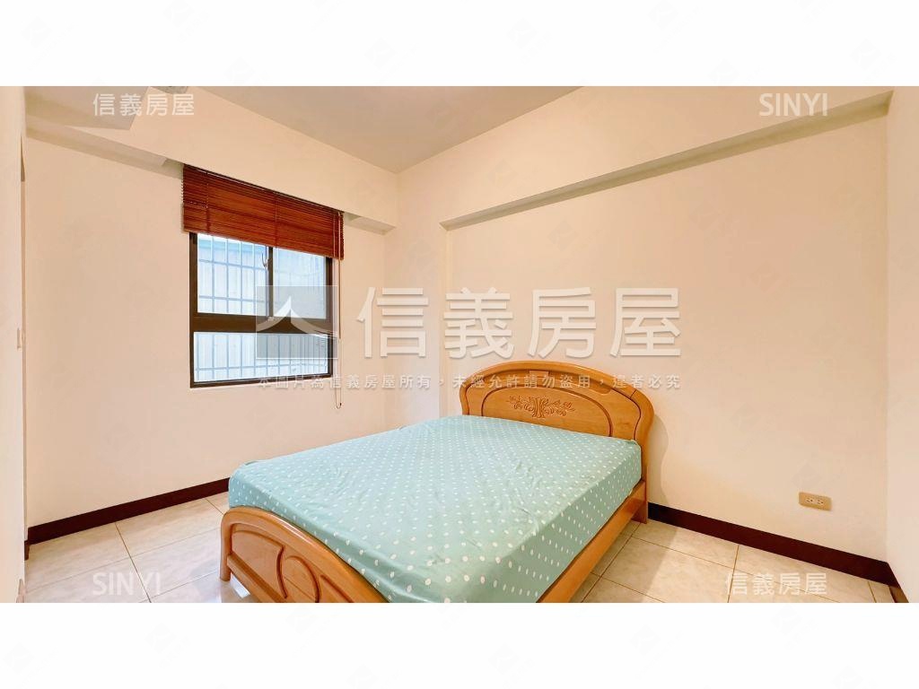 十期近東山路四房庭院別墅房屋室內格局與周邊環境