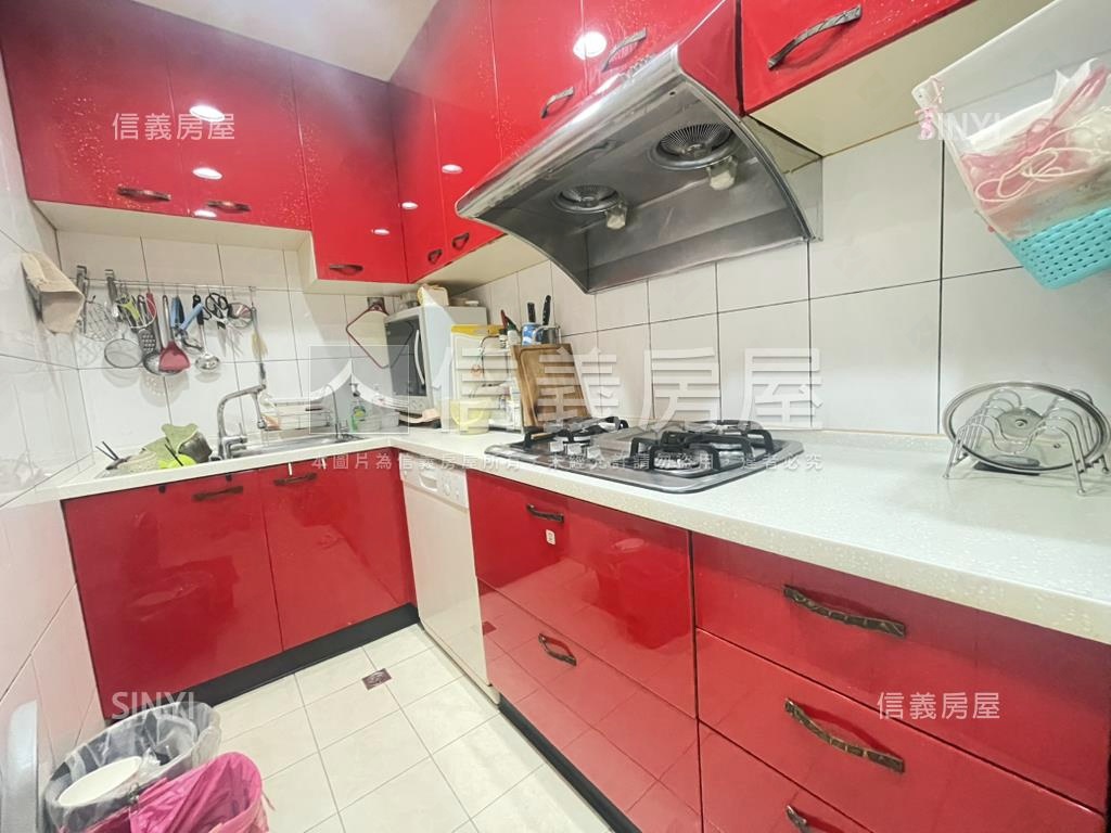 七張邊間漂亮一樓房屋室內格局與周邊環境