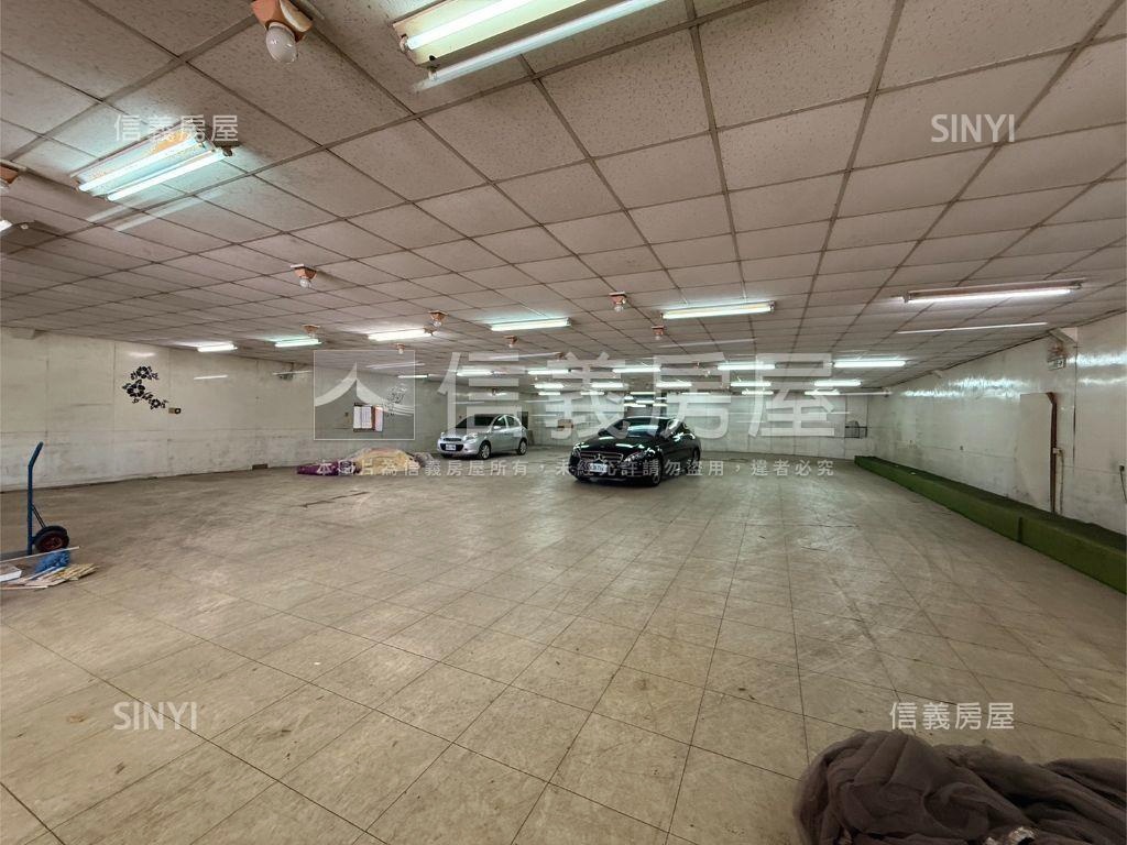 高大藍昌正路住三土地房屋室內格局與周邊環境