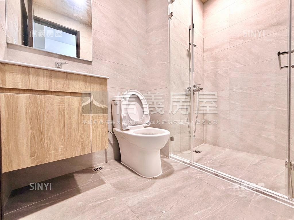 全新落成四季心房屋室內格局與周邊環境