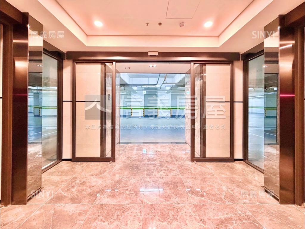 全新落成四季心房屋室內格局與周邊環境