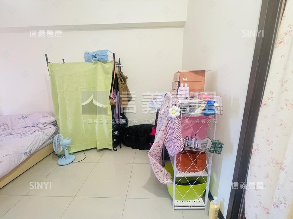 Ｇ０１捷運宅稀有高樓層房屋室內格局與周邊環境