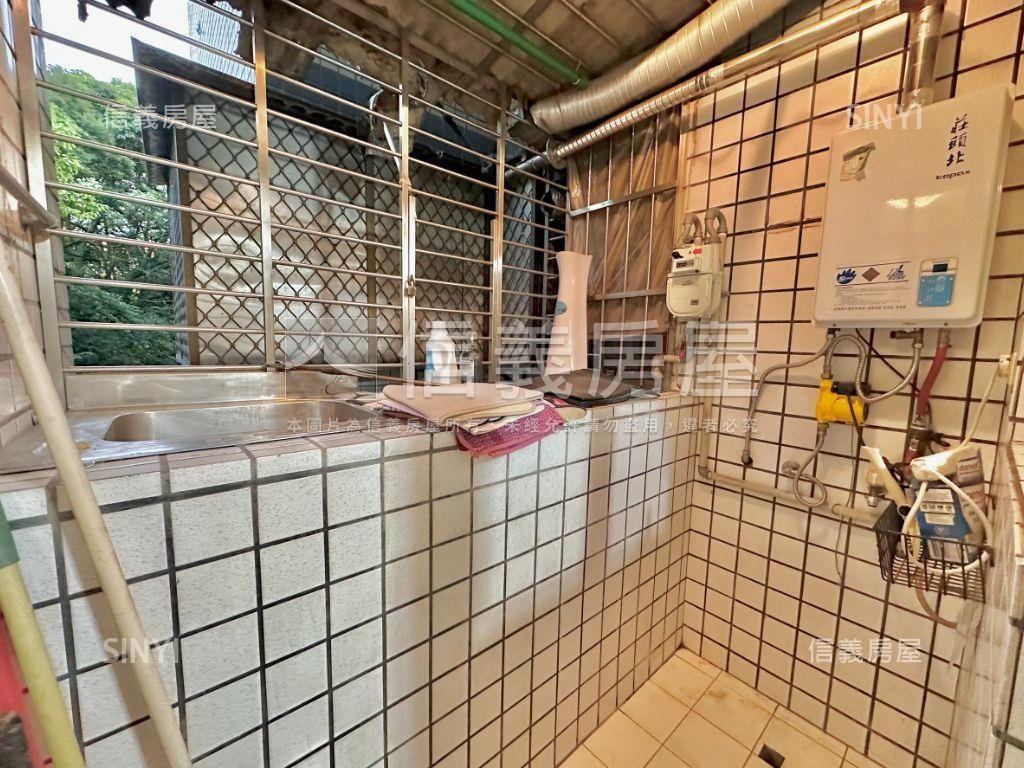 稀有近汐科成家三房房屋室內格局與周邊環境
