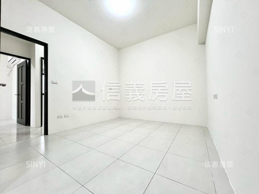 ｓｕｐｅｒ２三房平車位房屋室內格局與周邊環境