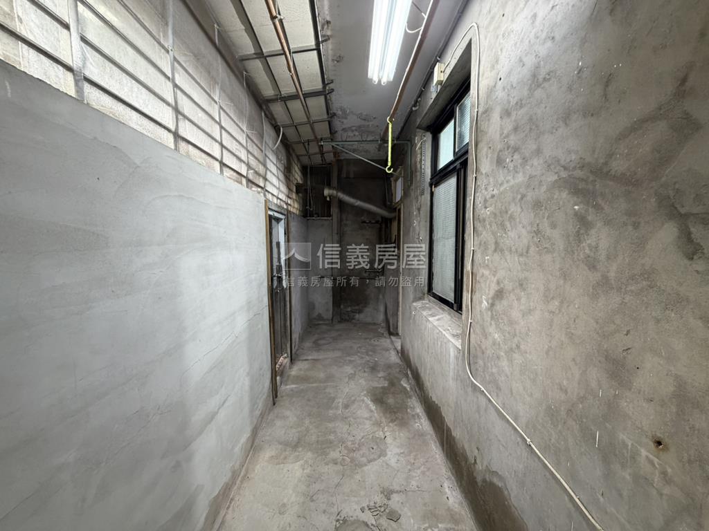 民權路一樓方正大空間房屋室內格局與周邊環境