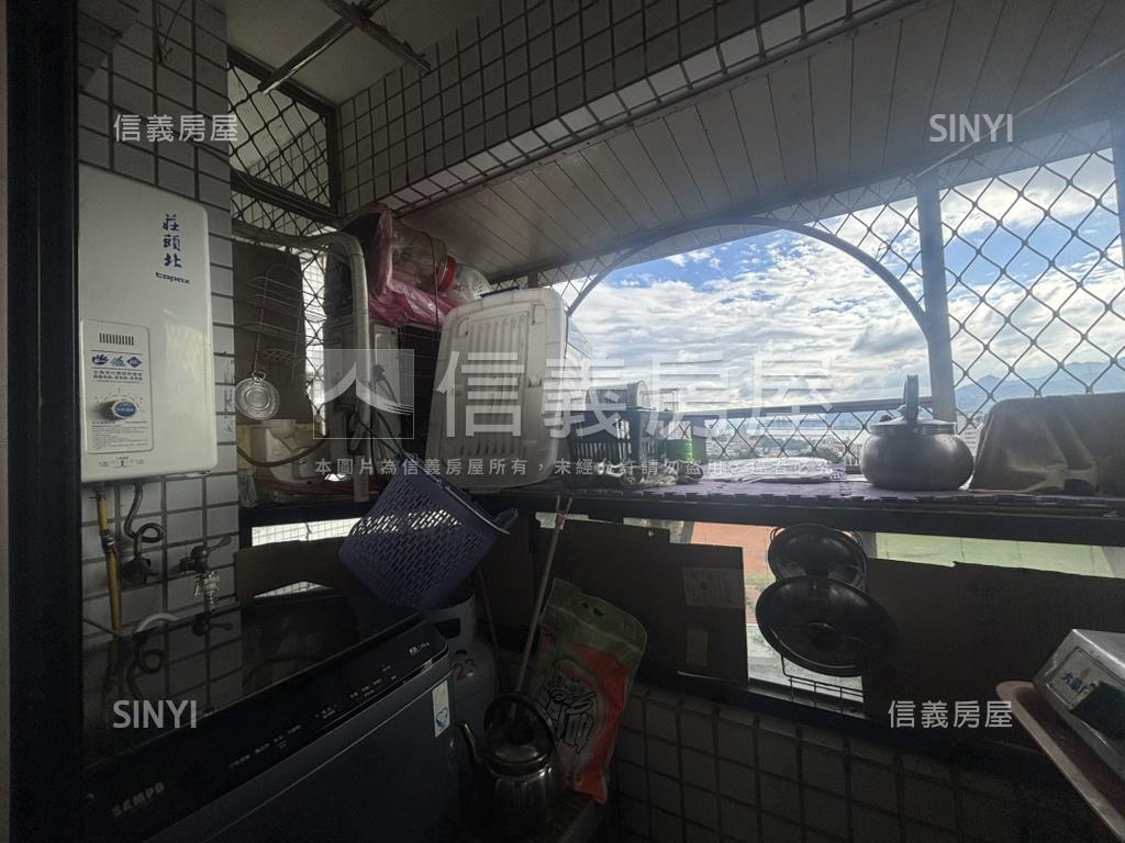 淡江校園景觀市區套房房屋室內格局與周邊環境