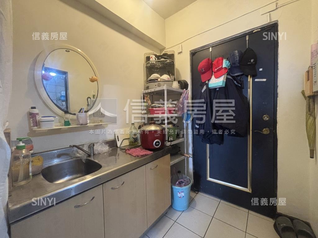 淡江校園景觀市區套房房屋室內格局與周邊環境