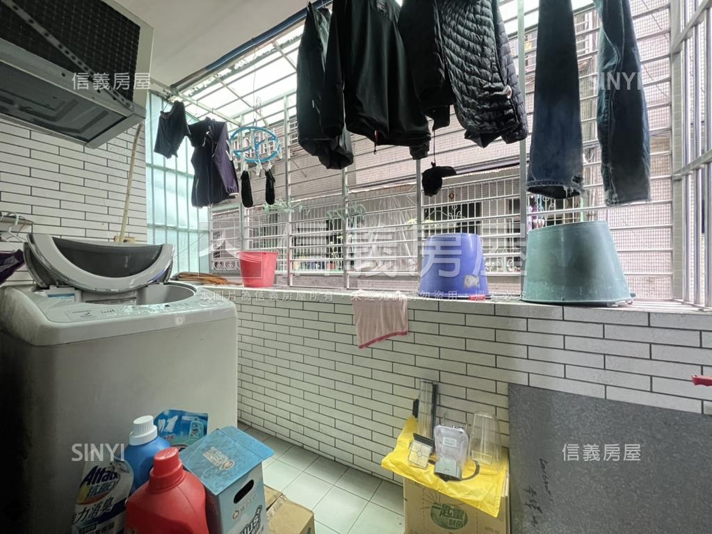 國光街方正美二樓房屋室內格局與周邊環境