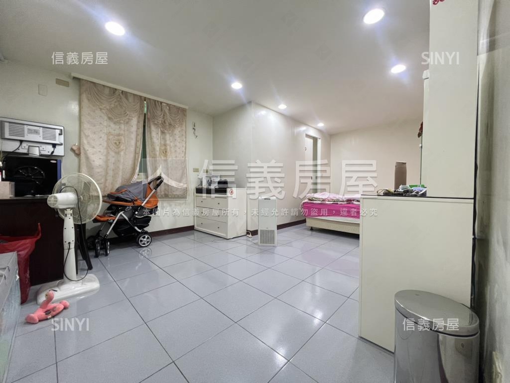國光街方正美二樓房屋室內格局與周邊環境