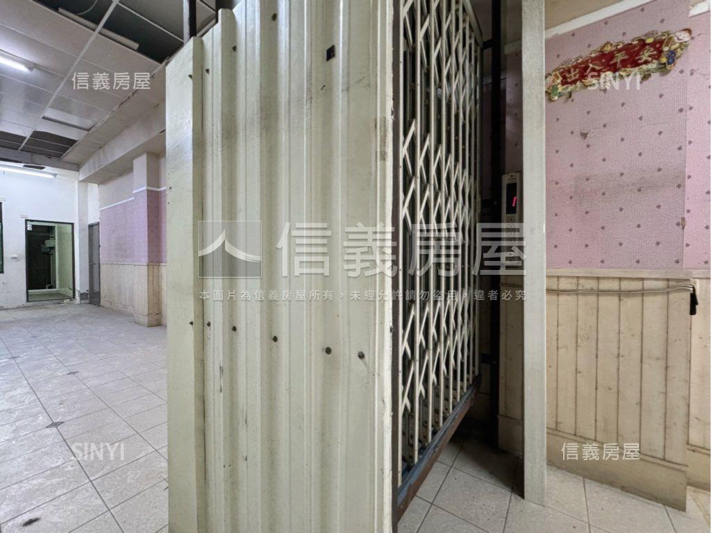 捷運黃線．正路大地坪透店房屋室內格局與周邊環境