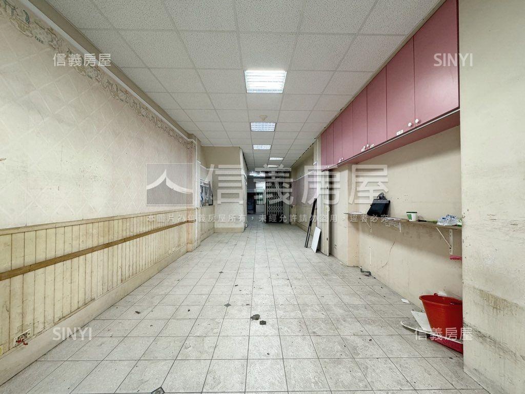 捷運黃線．正路大地坪透店房屋室內格局與周邊環境