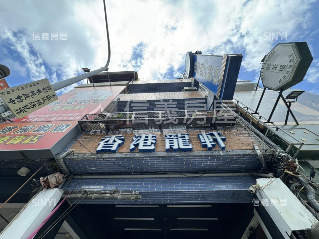 自強漢神商圈復古金透店房屋室內格局與周邊環境