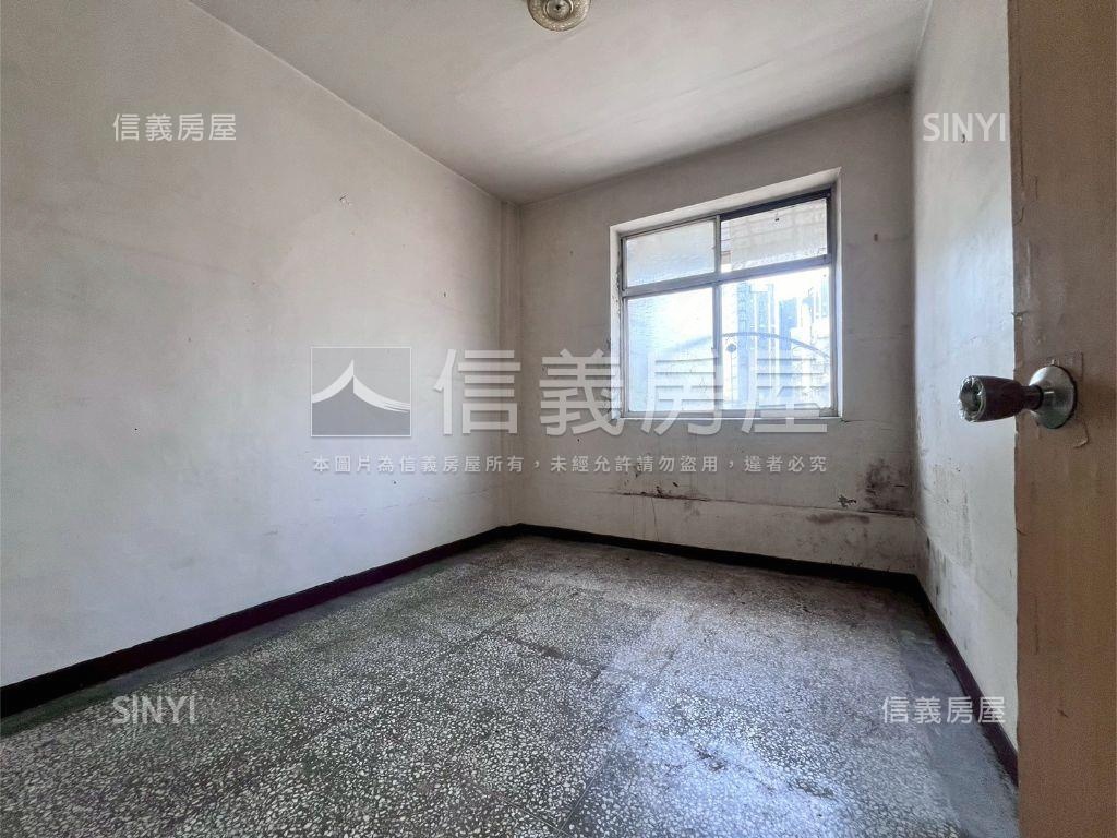 中原站３房投資自用低總價房屋室內格局與周邊環境