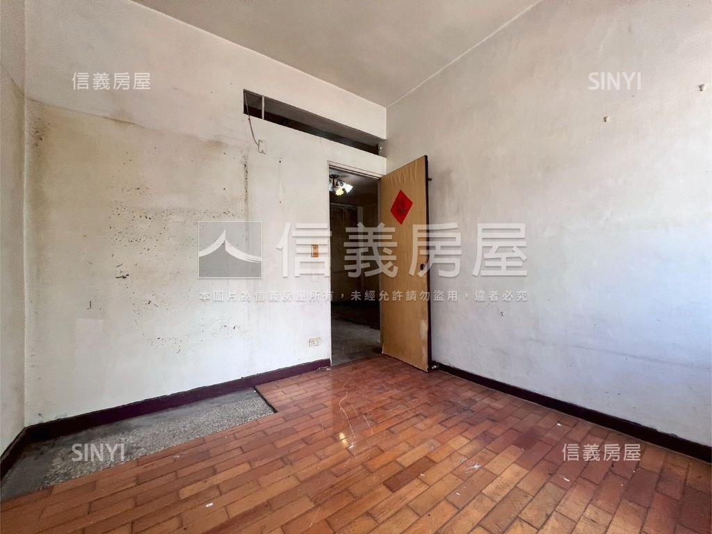 中原站３房投資自用低總價房屋室內格局與周邊環境