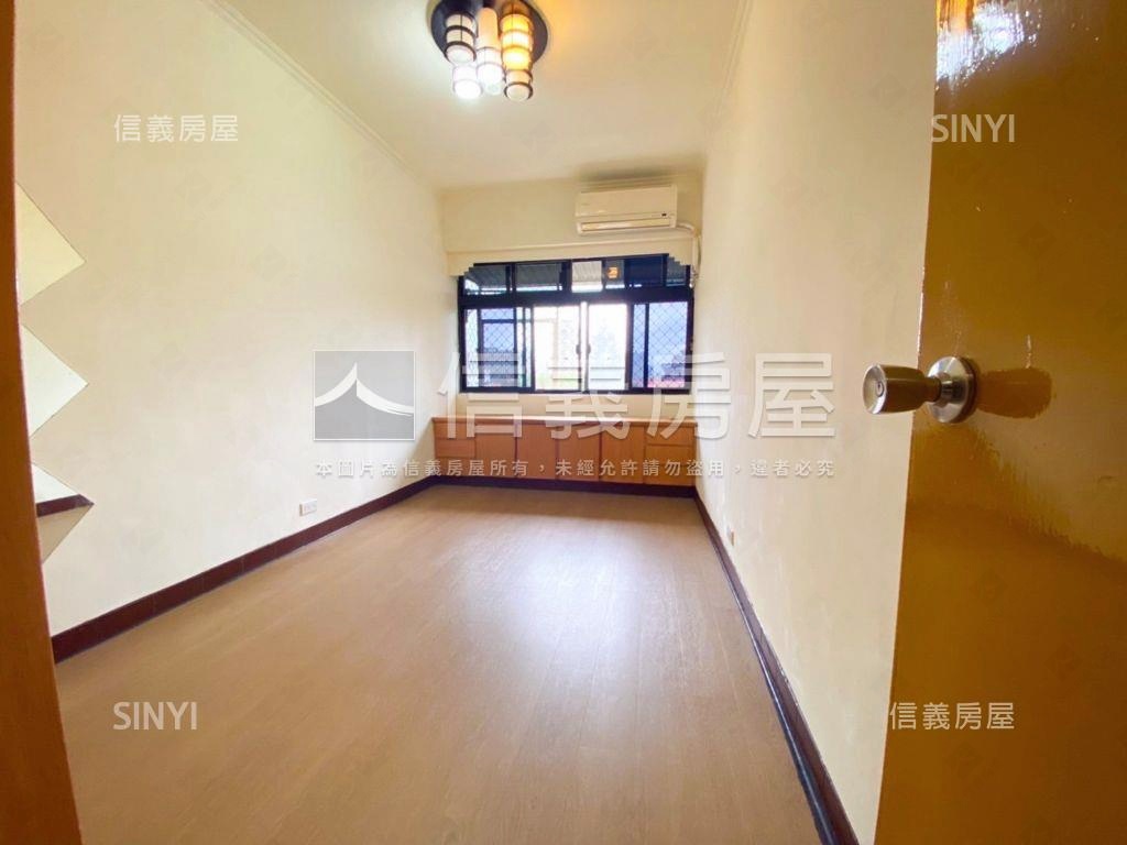 正義國宅電梯三房房屋室內格局與周邊環境