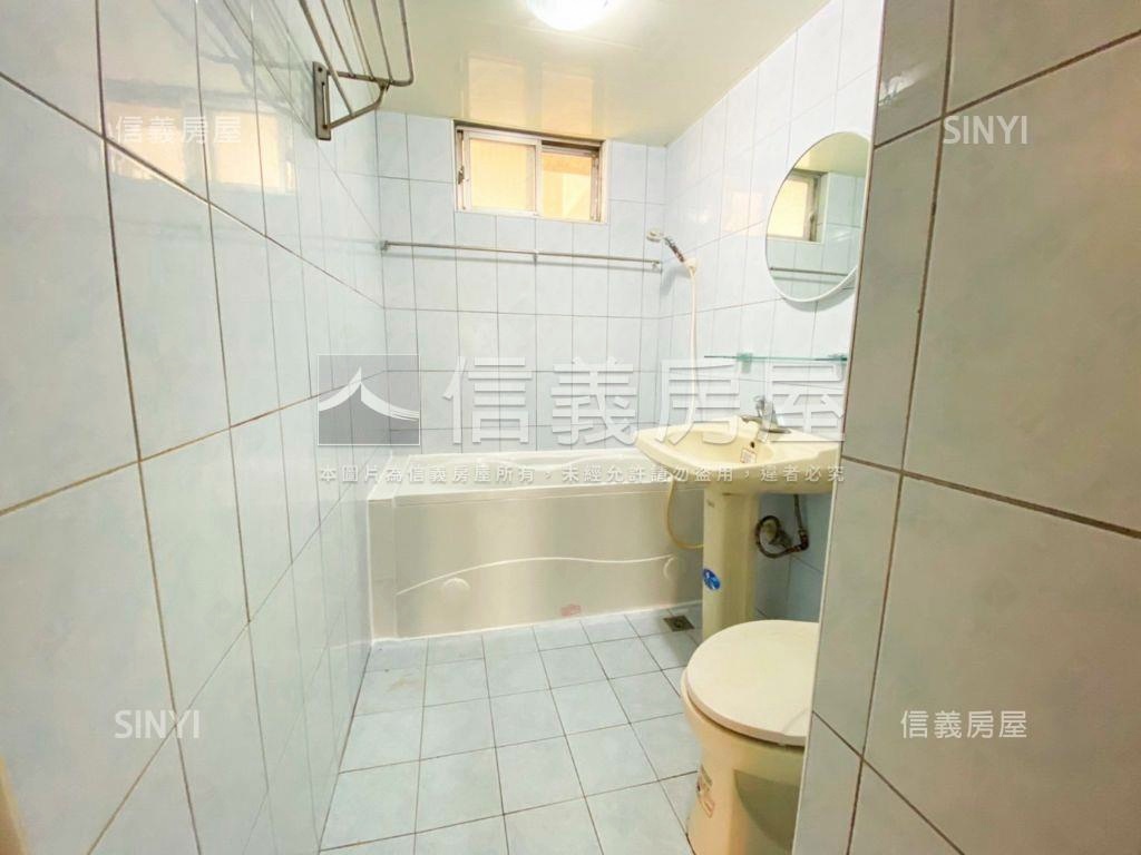 正義國宅電梯三房房屋室內格局與周邊環境