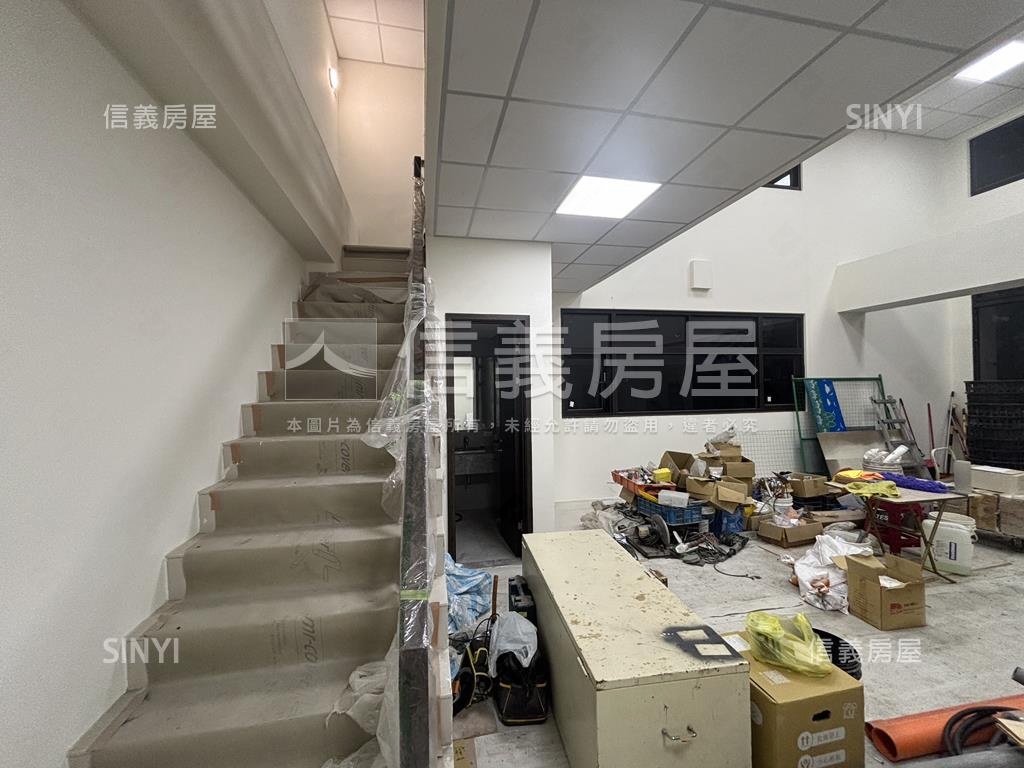熱河路近捷運約８米寬店面房屋室內格局與周邊環境