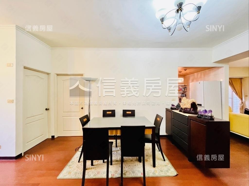 五期．採光通風四房＋車位房屋室內格局與周邊環境