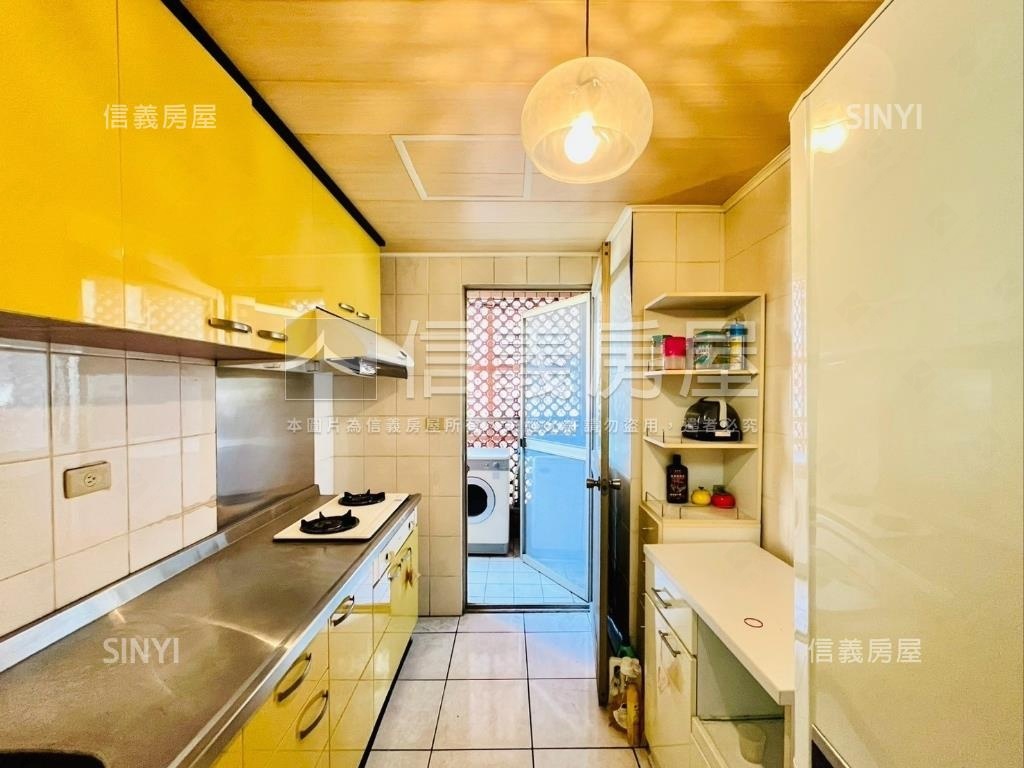 五期．採光通風四房＋車位房屋室內格局與周邊環境