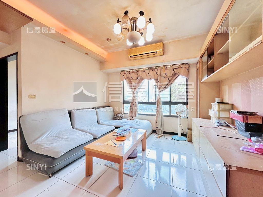 享受溫暖日光三房車位房屋室內格局與周邊環境