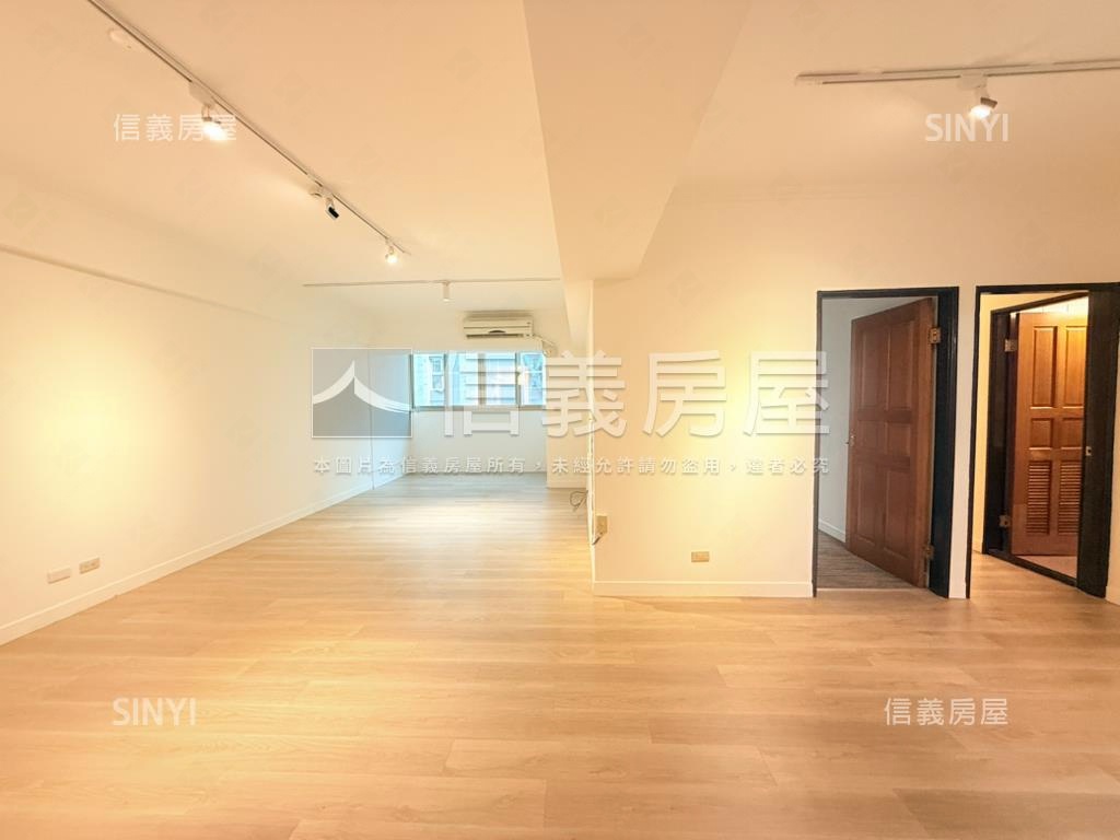 德安御璽美妝房屋室內格局與周邊環境