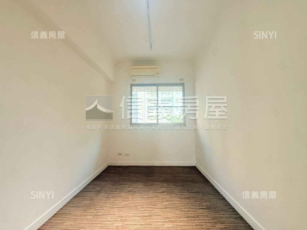 德安御璽美妝房屋室內格局與周邊環境
