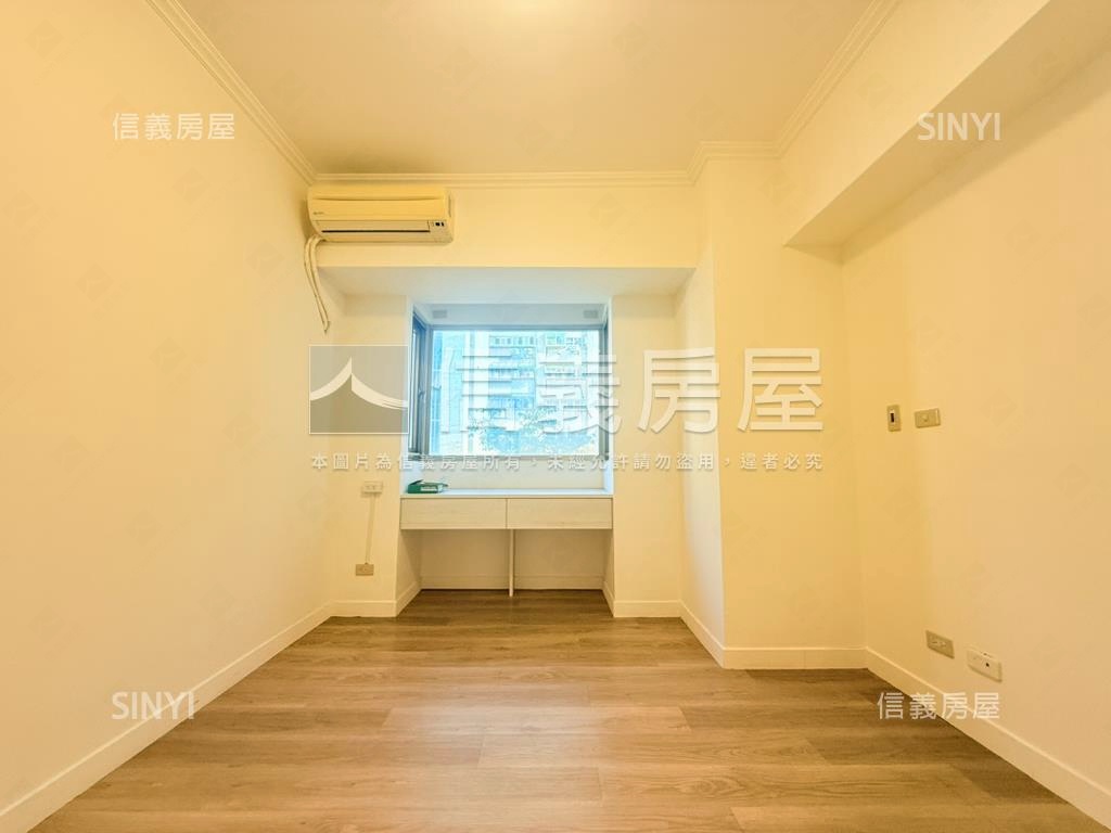 德安御璽美妝房屋室內格局與周邊環境