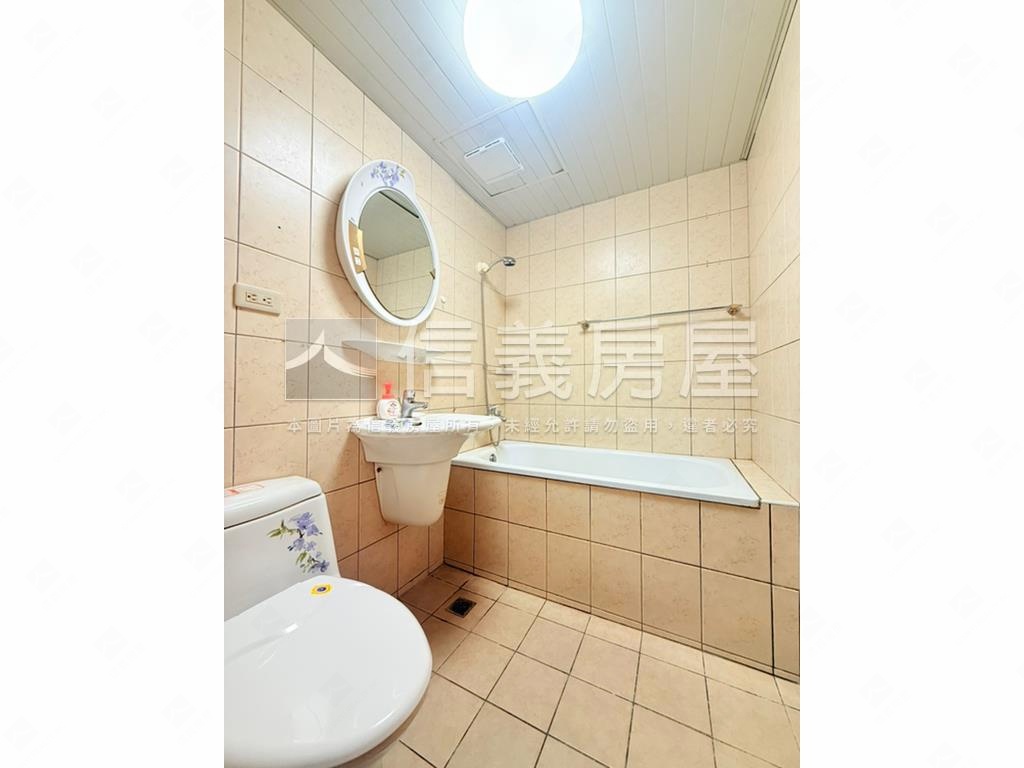 德安御璽美妝房屋室內格局與周邊環境