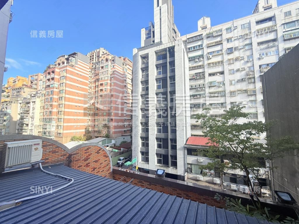 德安御璽美妝房屋室內格局與周邊環境