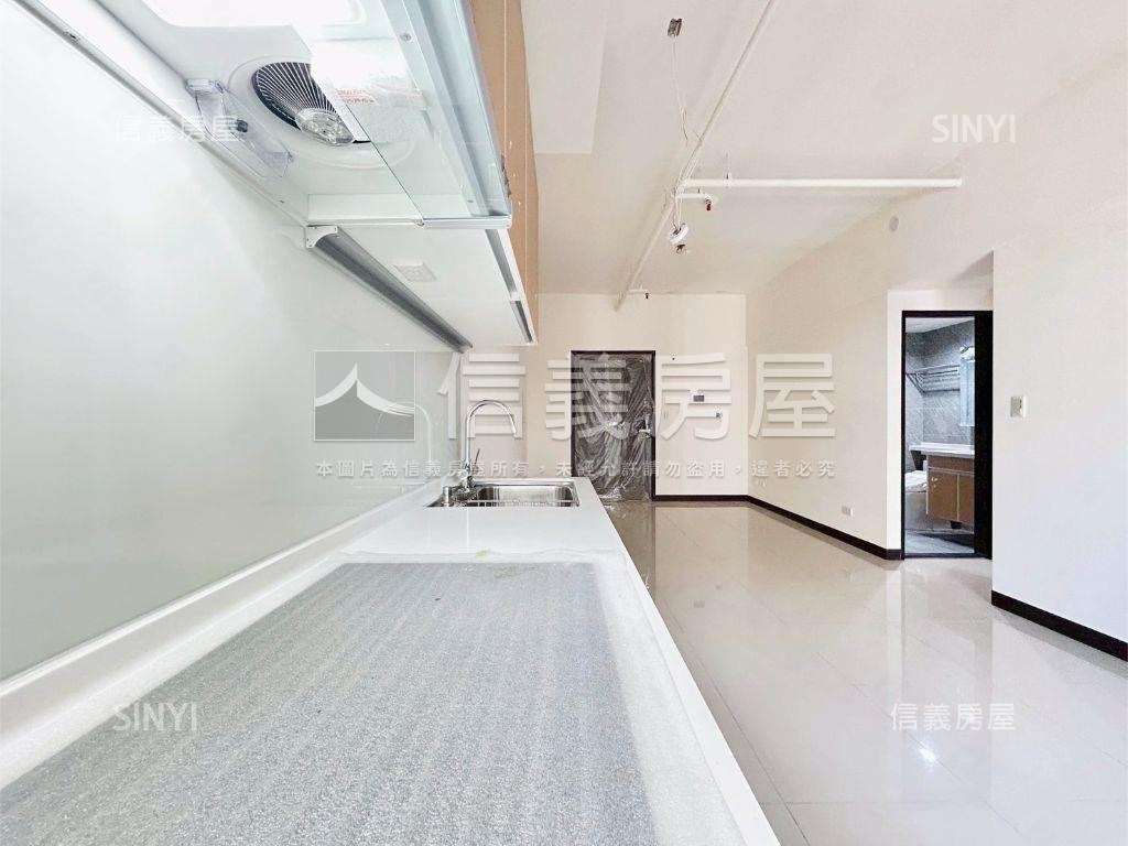 皇普莊園高樓兩房平車房屋室內格局與周邊環境