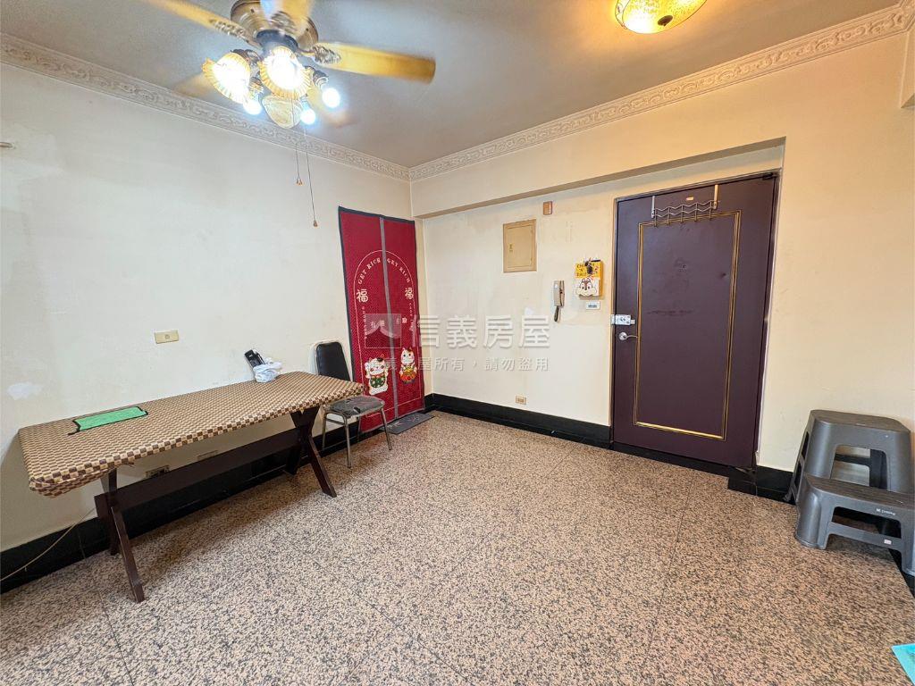 近未來Ｇ０９兩房雙衛浴房屋室內格局與周邊環境