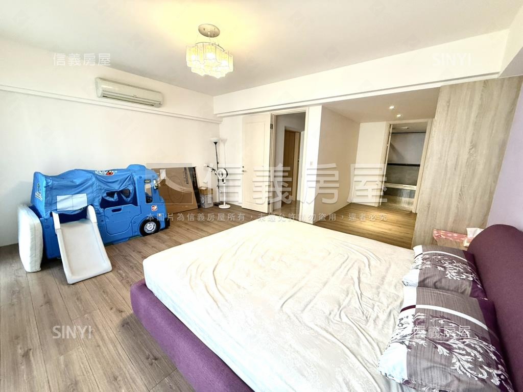 專任單元精銳雙主臥豪墅房屋室內格局與周邊環境