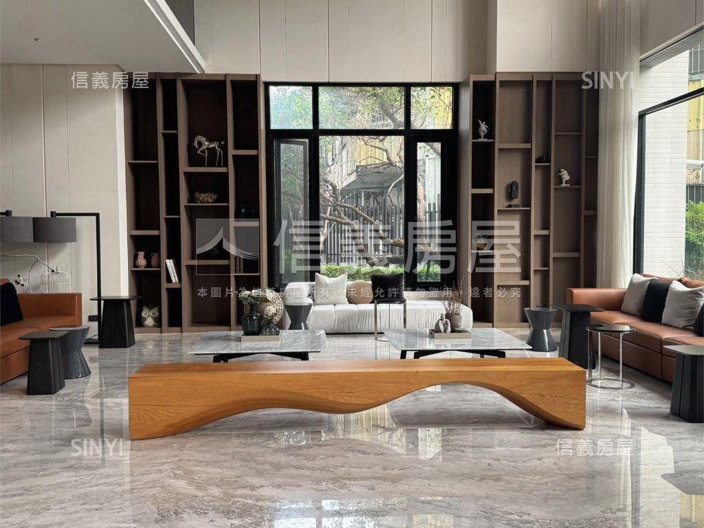 近興大全新未住２房車位房屋室內格局與周邊環境