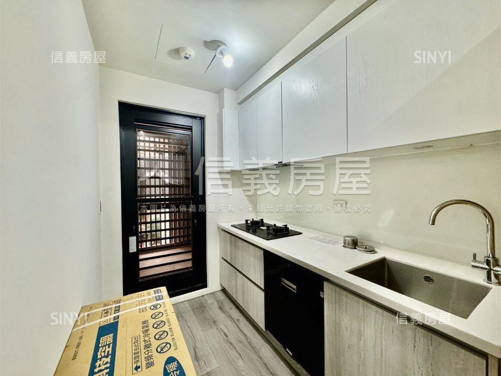 近興大全新未住２房車位房屋室內格局與周邊環境