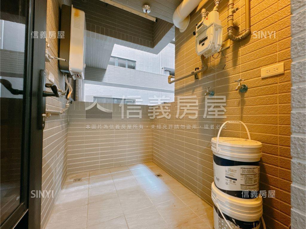 佳福青樂三房雙車位房屋室內格局與周邊環境
