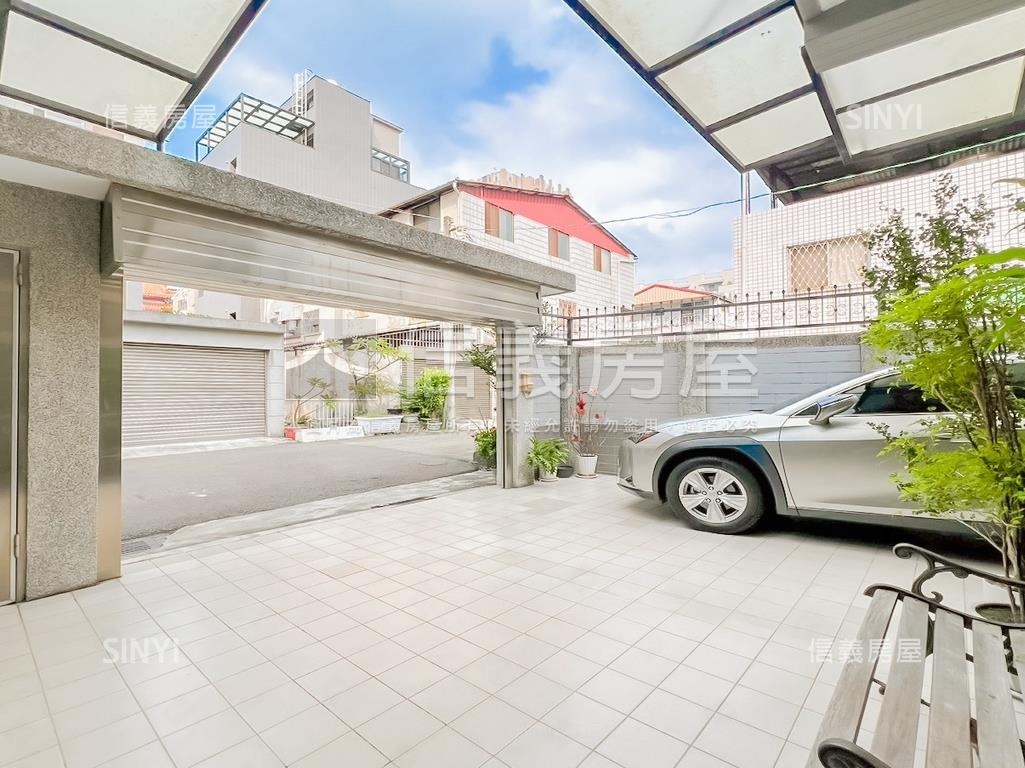 近中國醫大面寬日式建築房屋室內格局與周邊環境