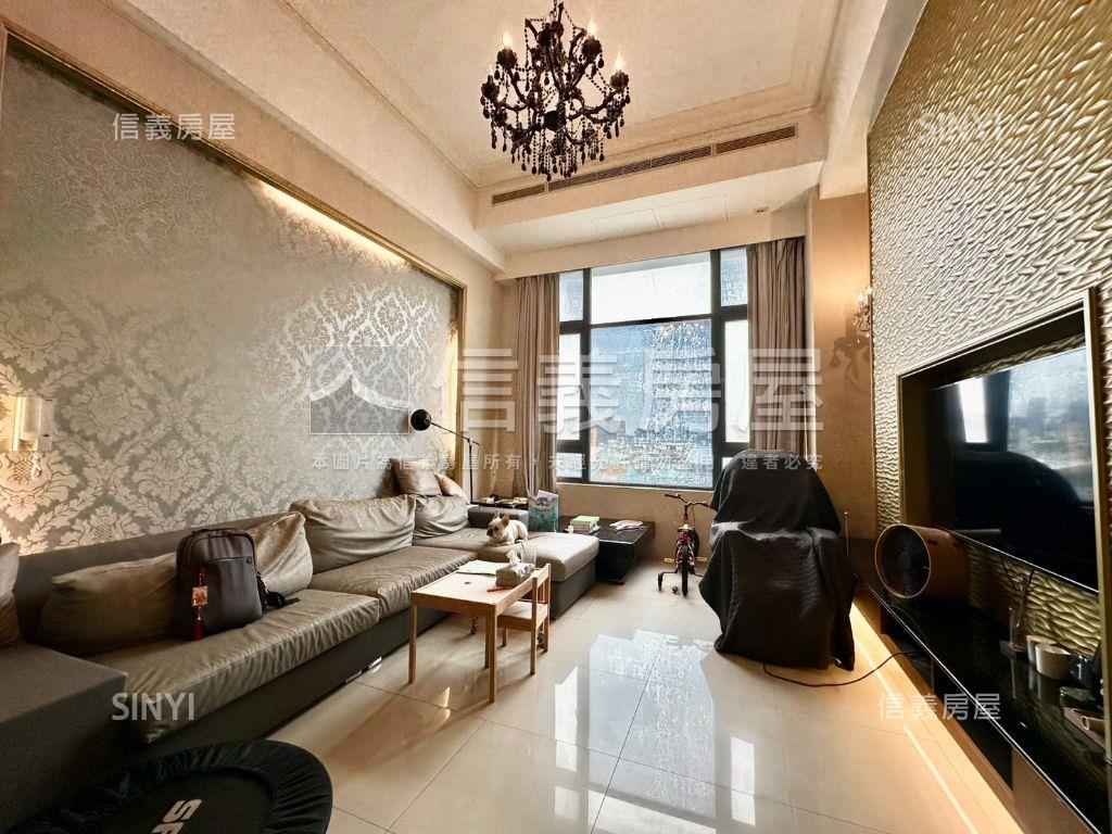 中華國小旁震後三房平車房屋室內格局與周邊環境