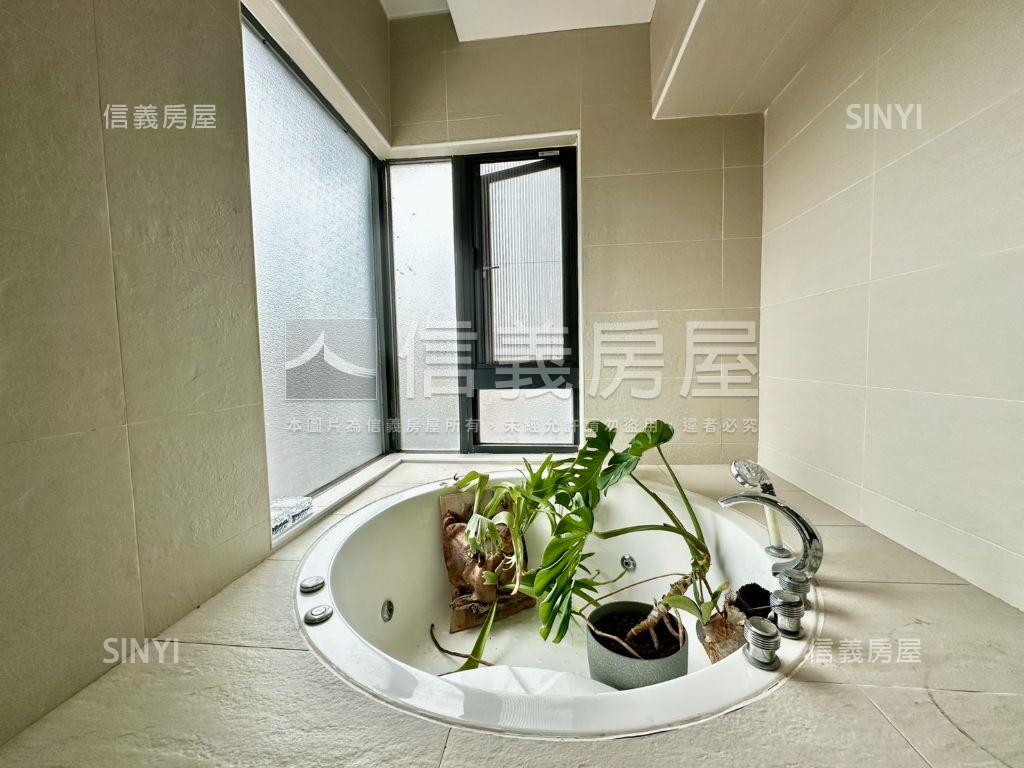 中華國小旁震後三房平車房屋室內格局與周邊環境